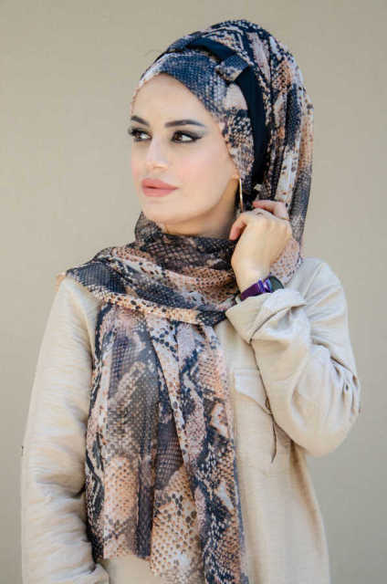 Stylish Muslim Hijab Flowy Scarf Luxury Fashion Shawl