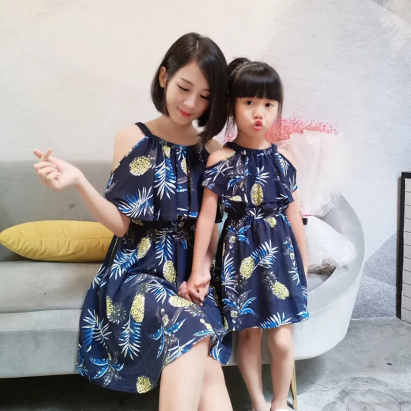 Family Matching Outfits Summer Mother Daughter Lace Dresses Fashion Party Beach Holiday Dress