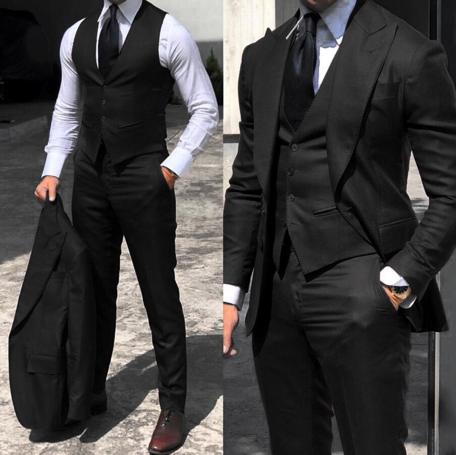 Latest Casual Style 3 Pieces Grey Men Suits Formal Groom Tuxedos Groomsmen Men's Wedding Prom Suits Bridegroom Jacket+Pants+Vest