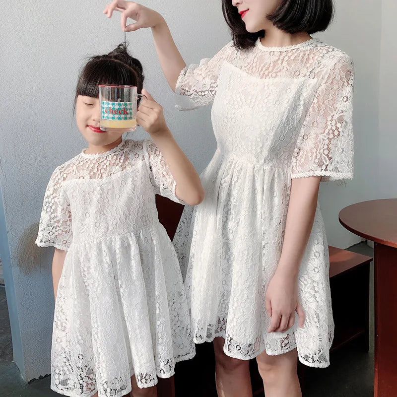 Family Matching Outfits Summer Mother Daughter Lace Dresses Fashion Party Beach Holiday Dress