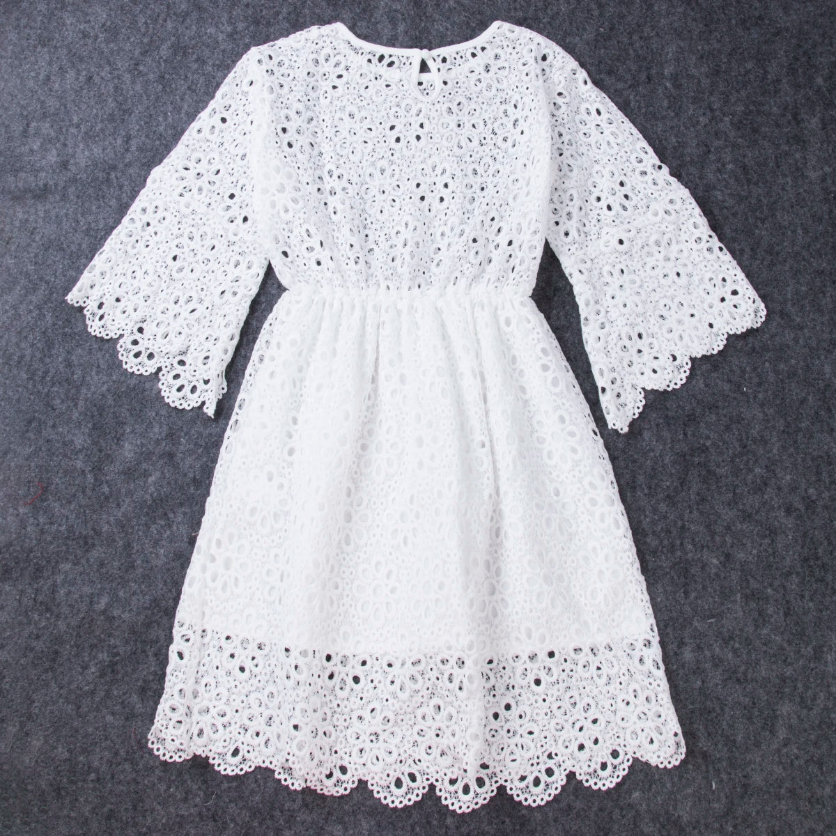 Fashion Family Matching Clothes – White Hollow Floral Lace Dress for Mother &amp; Daughter