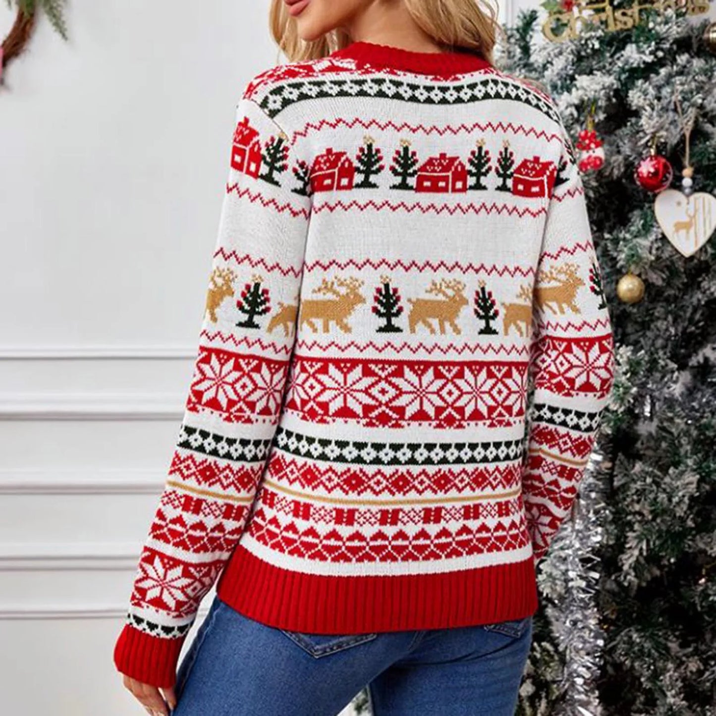 Women’s Elk Embroidery Knit Sweater