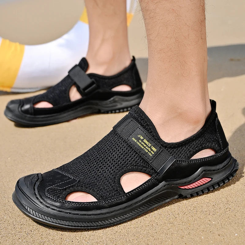 New Men's Sandals Summer Breathable Mesh Sandals Outdoor Casual Lightweight shoes