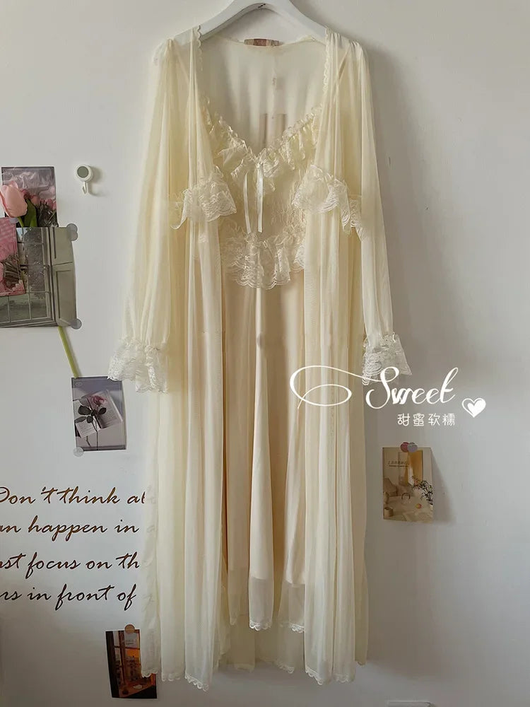 Vintage Female Court Style Thin Tulle Robe/Nightdress  Princess Nightgowns Sleepwear for Women