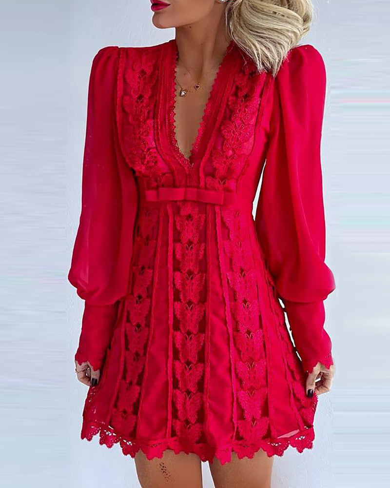 Temperament Waist V-neck Solid Color Ladies Lace Dress