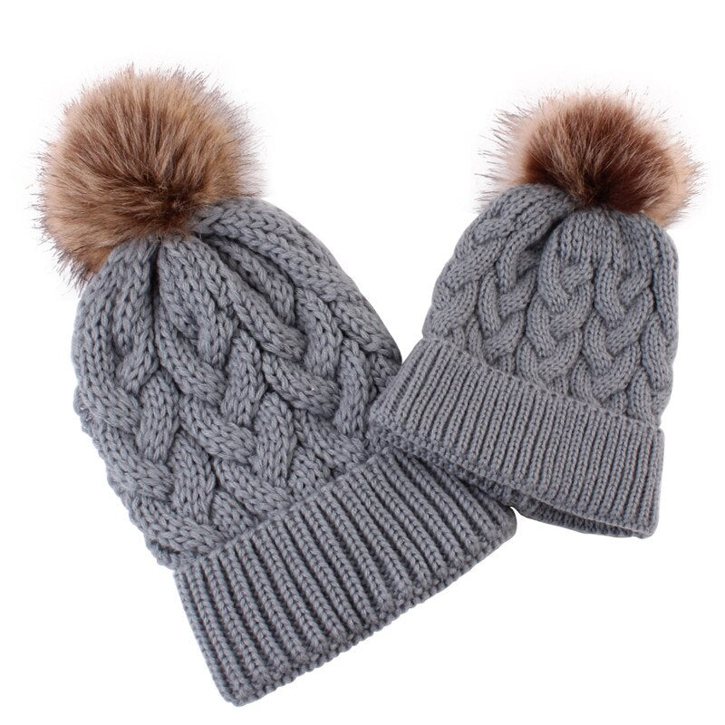 Family Look Autumn /Winter 2pcs Mother and daughter Knitted Twist matching Hats