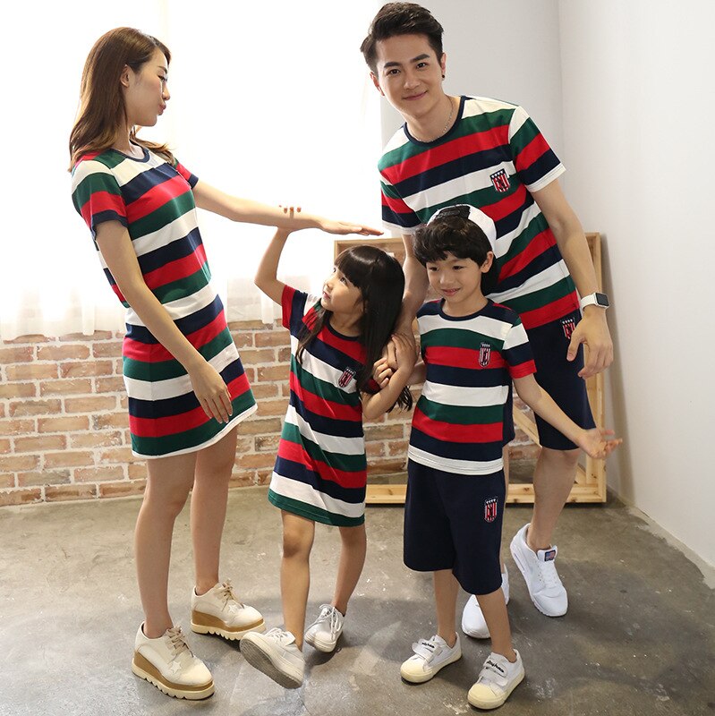 Family Look Matching Outfit Shirts for Father, Mother, Daughter and Son