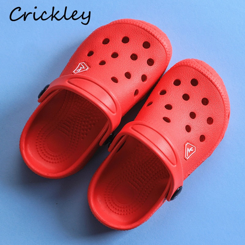 Summer Kids Clogs Shoes for Boys & Girls Solid Light Non Slip Children Indoor & Beach Slippers Sandals