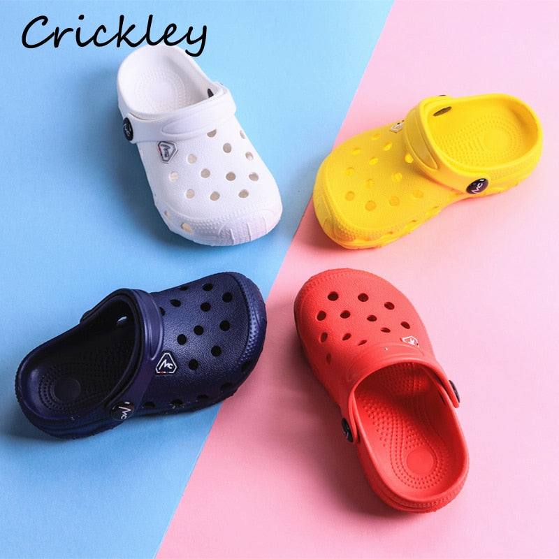 Summer Kids Clogs Shoes for Boys & Girls Solid Light Non Slip Children Indoor & Beach Slippers Sandals