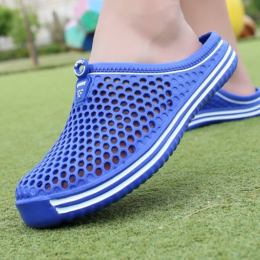 Summer Slippers Unisex Sandals Fashion Hollow Out Breathable Beach Slippers