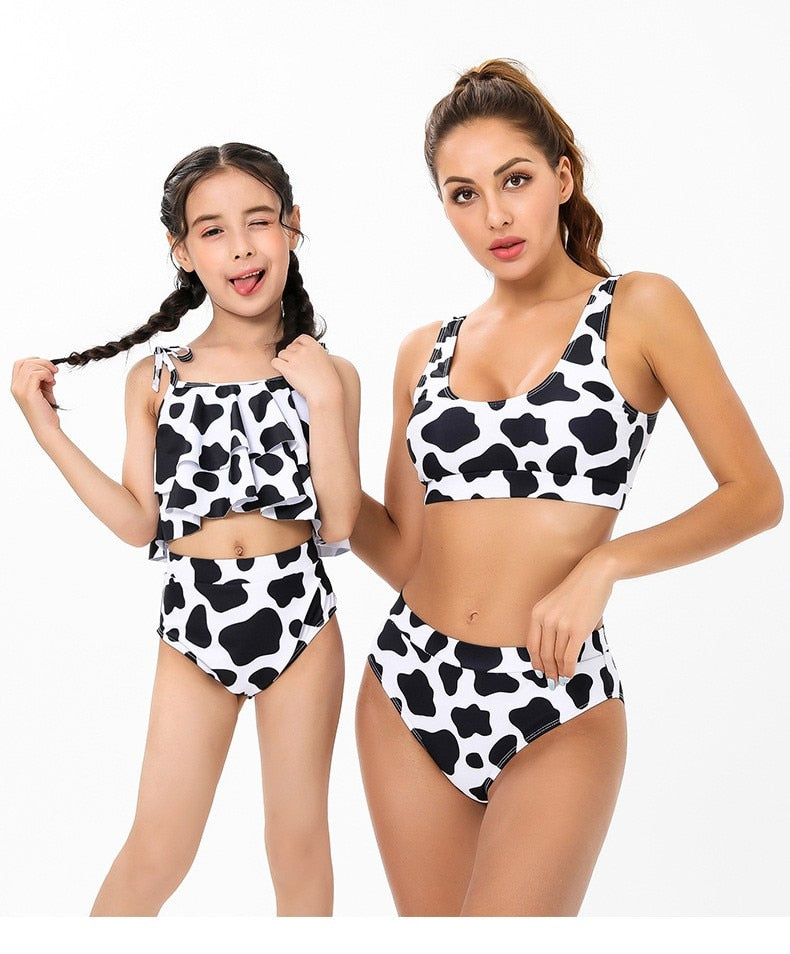 Mommy and Me Swimsuit 2022 Summer Mother Daughter Family Look Bikini Mother Kids Girl Beach Swimwears