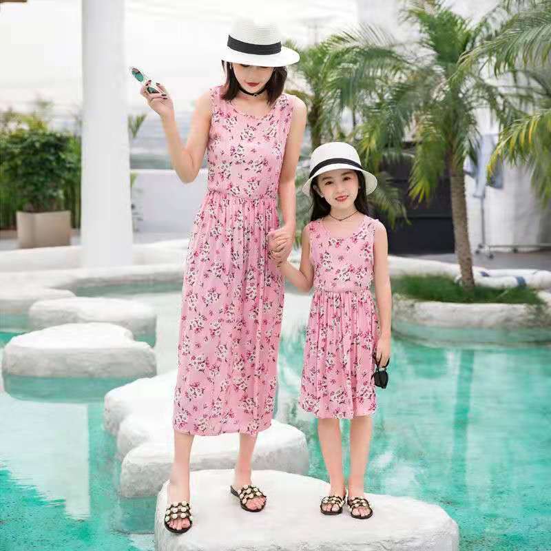 Family Matching Floral Sleeveless Mother Daughter Beach Dress