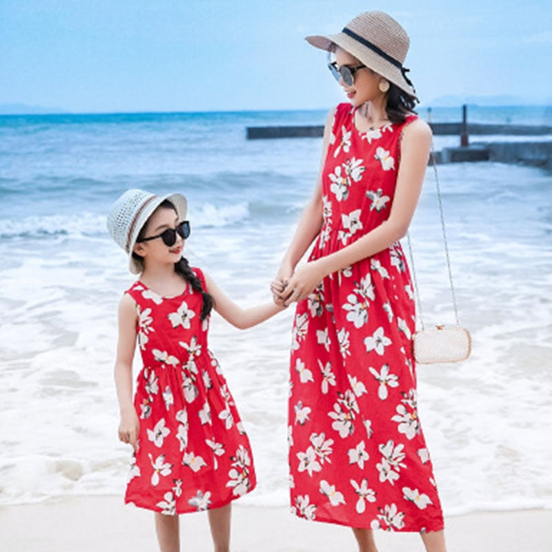 Family Matching Floral Sleeveless Mother Daughter Beach Dress DMI Store Family Matching Floral Sleeveless Mother Daughter Beach Dress DMI Store