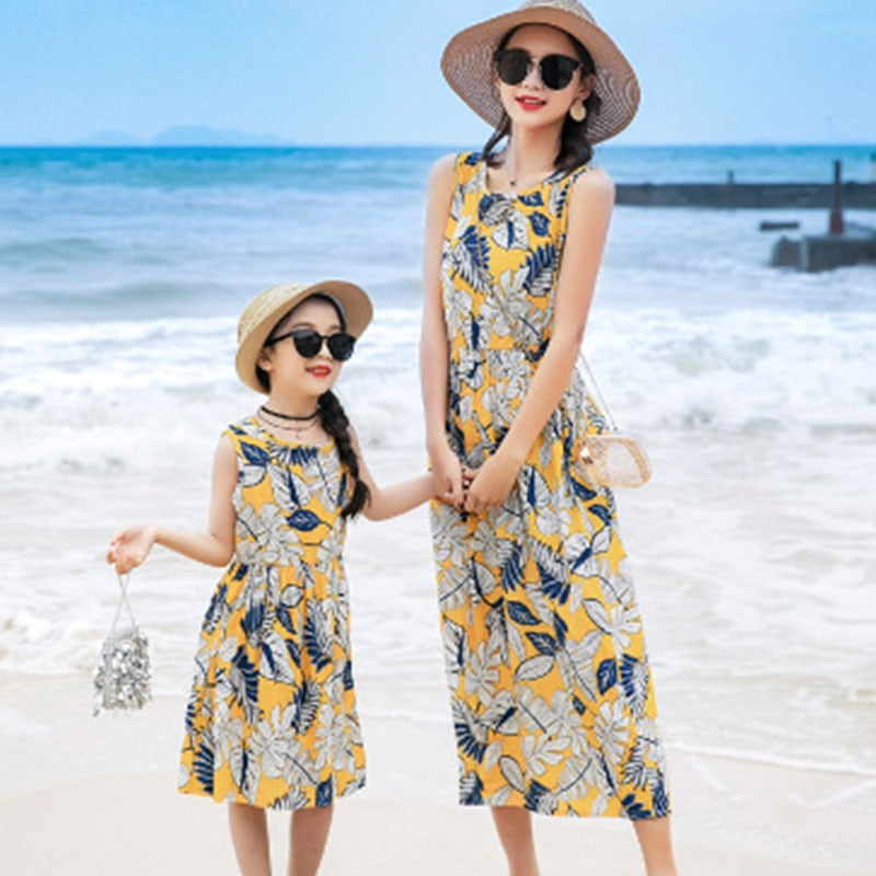 Family Matching Floral Sleeveless Mother Daughter Beach Dress