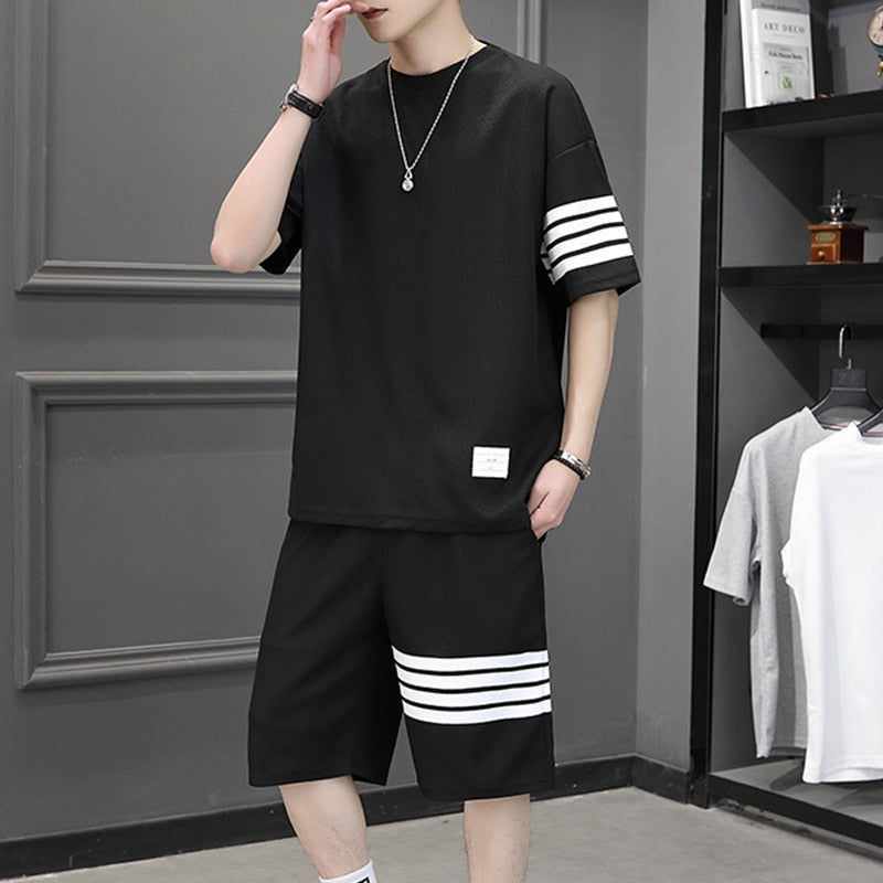 Men's Designer T-Shirts Korea Fashion Shorts Tracksuits