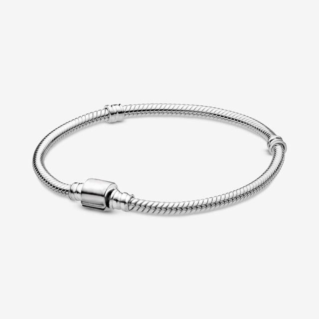 Cuff Chain Silver Bracelet for Women.