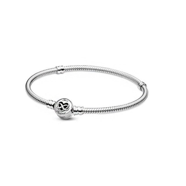 Cuff Chain Silver Bracelet for Women.