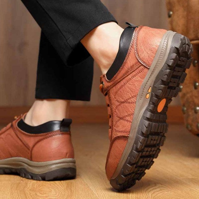 Leather Casual Men Shoes Comfortable Sneakers Casual shoes Walking Footwear Winter Boots Lac-up Mens Vulcanize  Leather Shoes