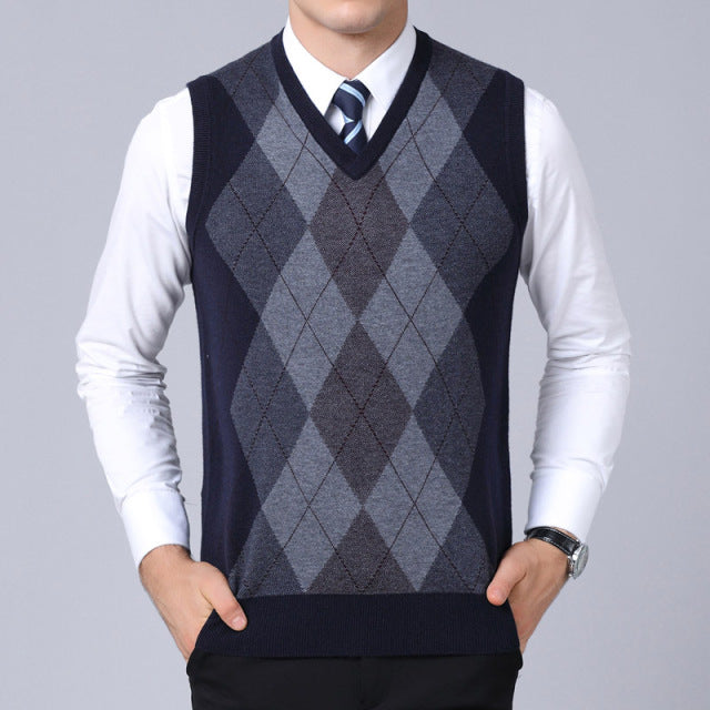 Neatly Crafted Fashion Brand Sweater For Men, Pullover Plaid Slim Fit Jumper